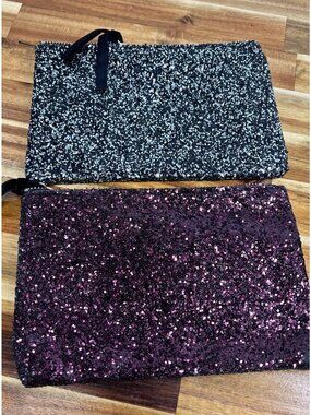 2- Small cosmetic bags (two), zippered